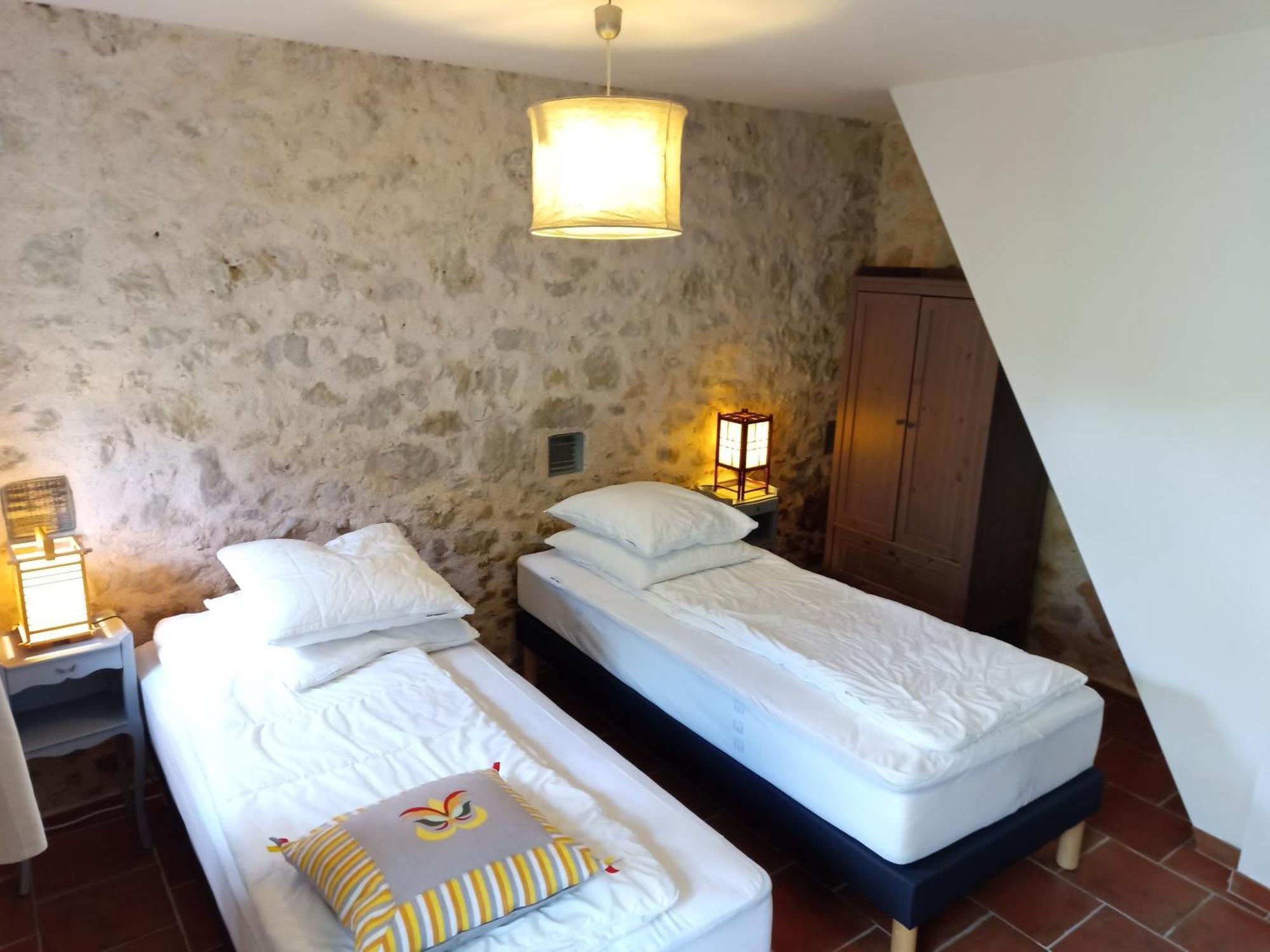 Le Gavachon Bed & Breakfast Leboulin Bagian luar foto