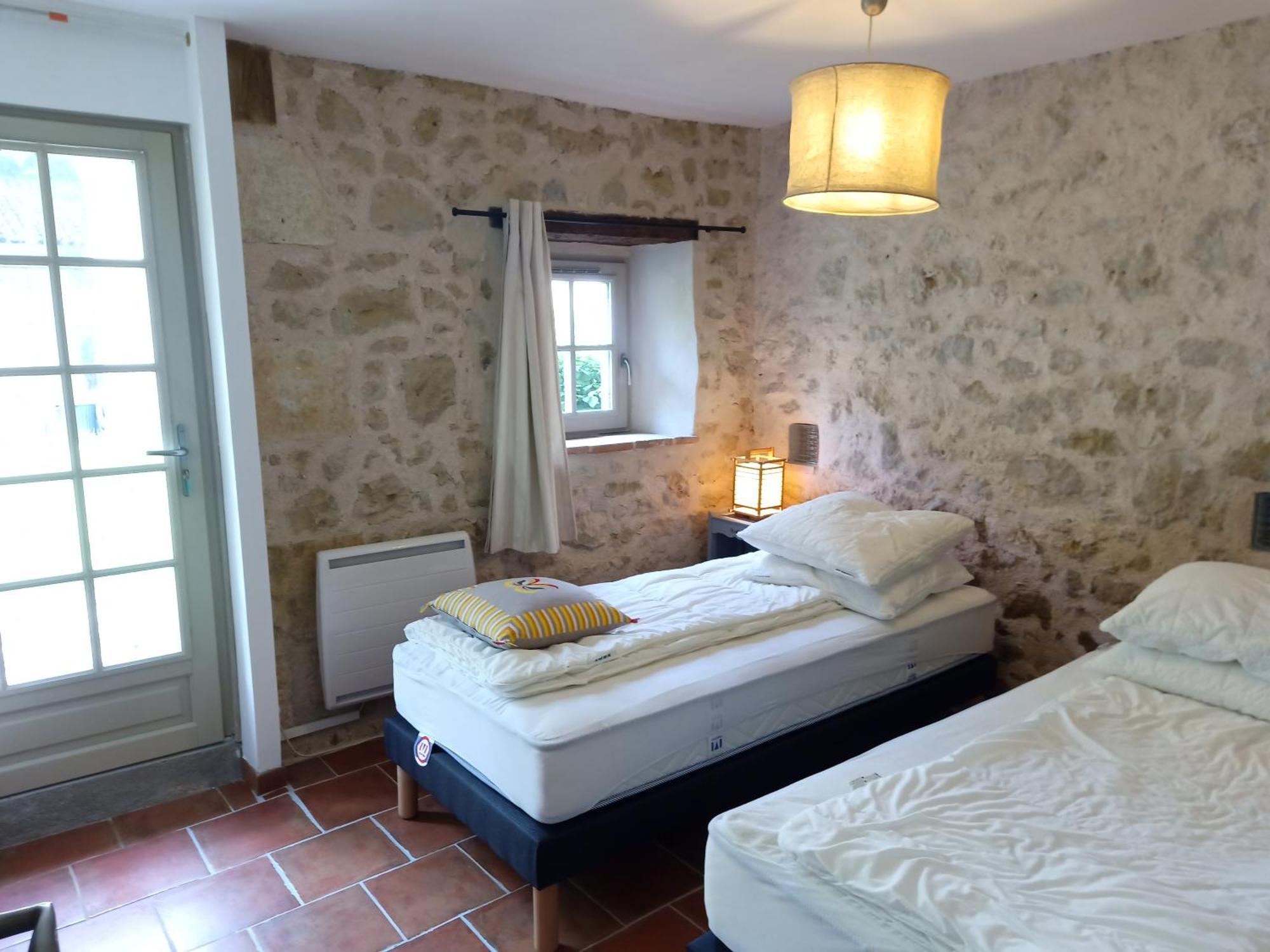 Le Gavachon Bed & Breakfast Leboulin Bagian luar foto