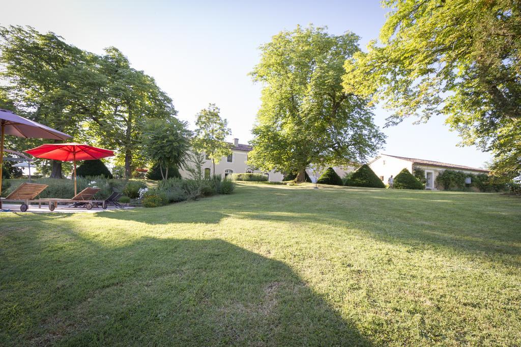 Le Gavachon Bed & Breakfast Leboulin Bagian luar foto