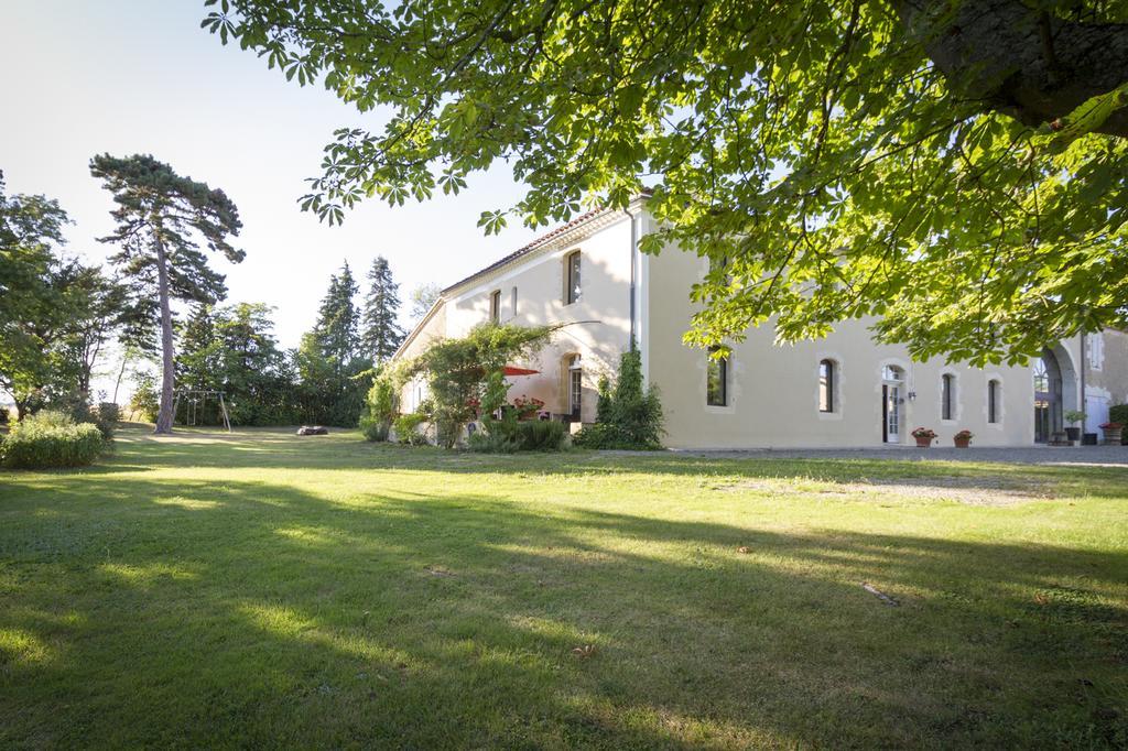 Le Gavachon Bed & Breakfast Leboulin Bagian luar foto