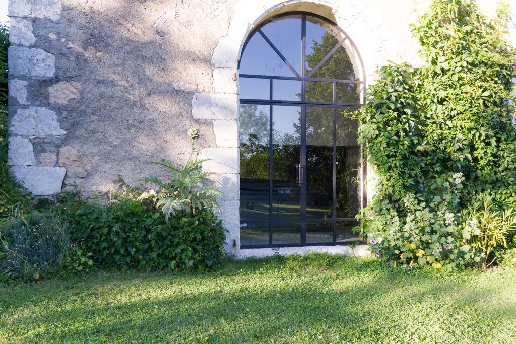 Le Gavachon Bed & Breakfast Leboulin Bagian luar foto