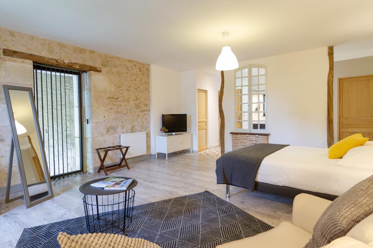 Le Gavachon Bed & Breakfast Leboulin Bagian luar foto